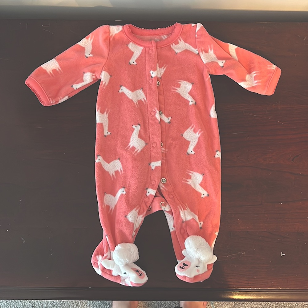 Newborn pajamas 👶🏻